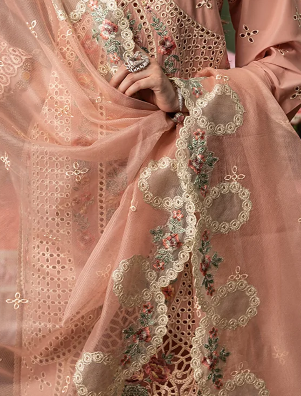 Luxury Viscose Ready-to-Wear Suit with Dupatta : Code : 1433
